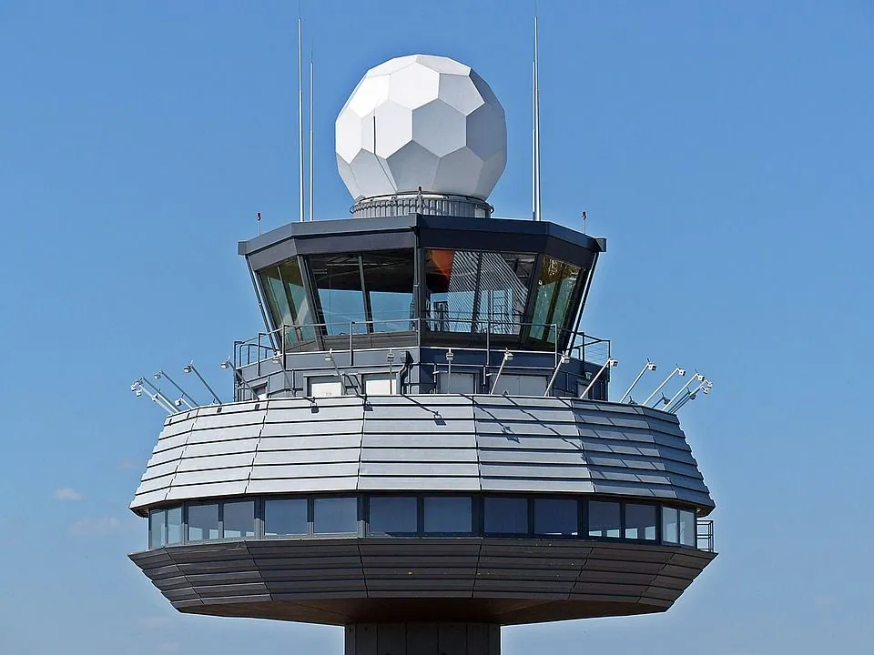 Torre de control: volar drones en espacio aéreo controlado