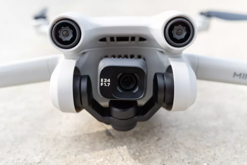 DJI Mini 3 Pro sensor cámara 1/1.3 pulgadas review