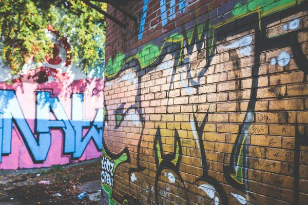 Mural de arte urbano: drones como herramienta de arte
