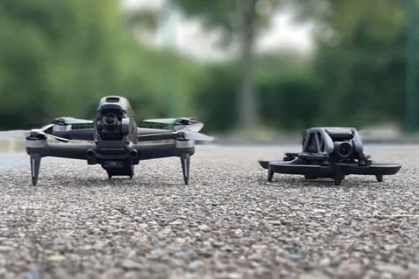 Comparativa DJI Avata frente a DJI FPV para vuelo cinematográfico