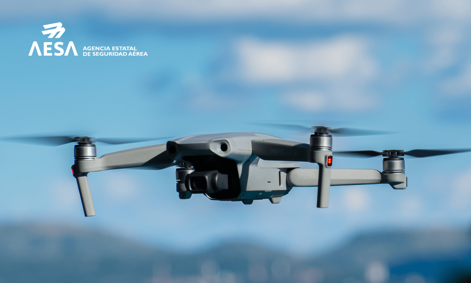 Marcado de clase e identificación a distancia directa (DRI) en drones
