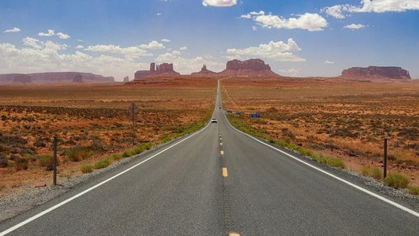 Monument Valley, Estados Unidos: paisaje del Oeste para volar drones en clase G