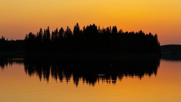 Región de los Lagos, Finlandia: bosques y lagos para volar drones
