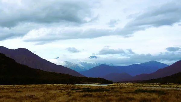 Canterbury, Nueva Zelanda: llanuras y montañas para volar drones