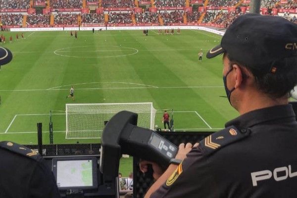 Sanciones y responsabilidad civil al volar drones