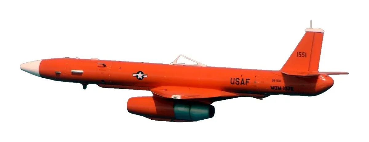 Beechcraft MQM-107 Streaker — Fuerza Aérea de EE. UU. (Master Sgt. Michael Ammons) · Wikimedia Commons · dominio público