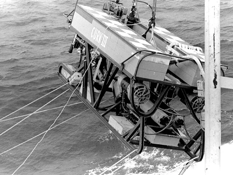 CURV (robots de recuperación de la Armada de EE. UU.): del de Palomares al CURV-21 — El CURV-III en el rescate del Pisces III (1973). Armada de EE. UU. · Wikimedia Commons · dominio público