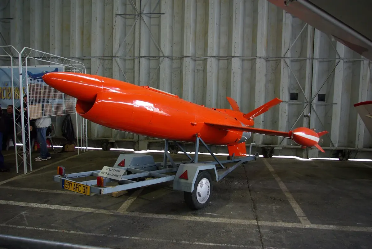 Nord Aviation CT20 — En un museo de aviación francés. Imagen: Duch.seb · CC BY-SA 3.0 · Wikimedia Commons — https://commons.wikimedia.org/wiki/File:Nord_Aviation_CT.20.jpg