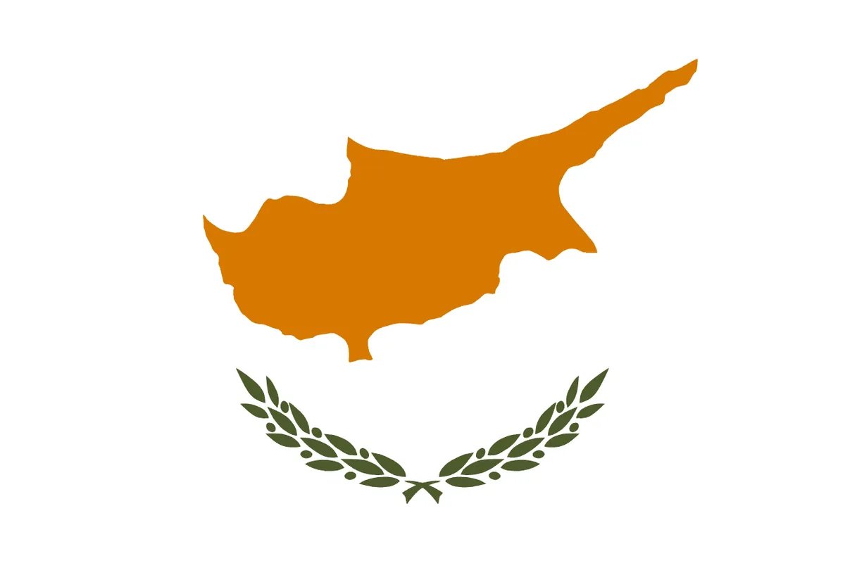 Chipre (normativa de drones) — Bandera de Chipre (dominio público)