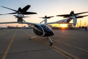 ¿Qué son los drones, los eVTOL, y qué significan UAM, AAM, IAS y otros conceptos de la nueva movilidad aérea?