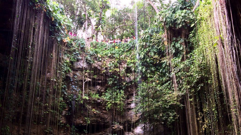 Cenotes de Yucatan - lugar iconico para volar drones en Mexico